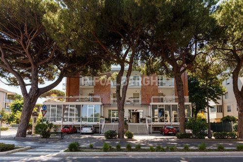 Esperia Boutique Family Hotel Чезенатико Екстериор снимка