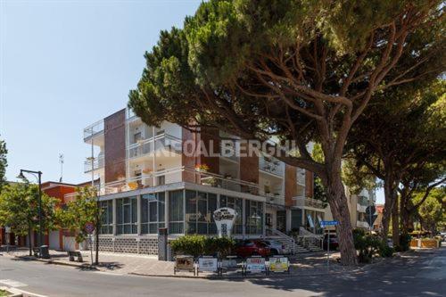 Esperia Boutique Family Hotel Чезенатико Екстериор снимка