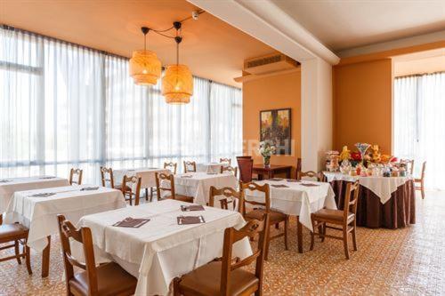 Esperia Boutique Family Hotel Чезенатико Екстериор снимка